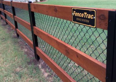 FenceTrac Ranch Rail Fence With Metal Posts