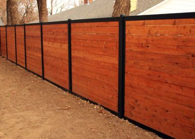 FenceTrac Horizontal Wood Fence With Metal Posts