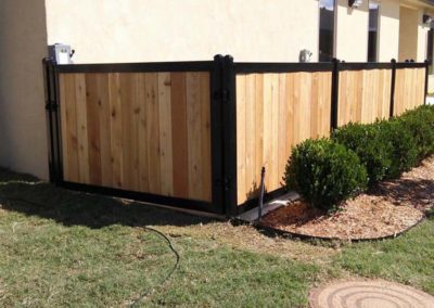 FenceTrac Residential Utility Enclosure Fence