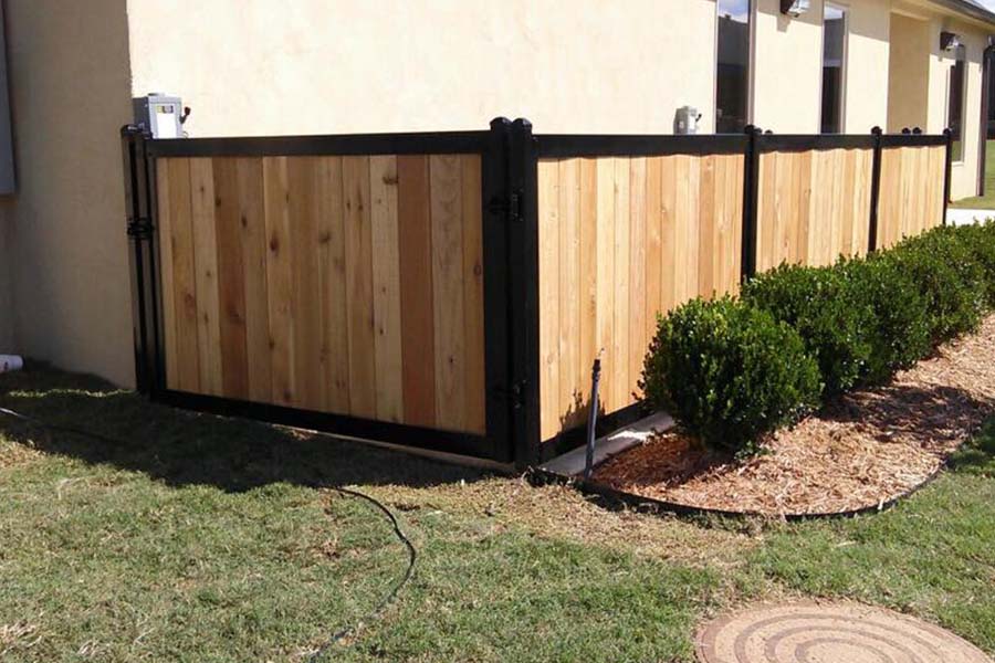 FenceTrac Residential Utility Enclosure Fence