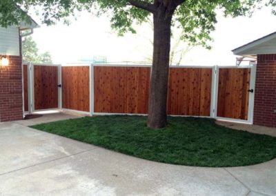 FenceTrac Patio Privacy Fence White Frame Stained Cedar