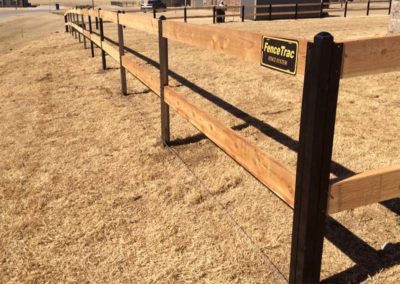 Ranch Rail Fence Cedar Wood With Metal Posts