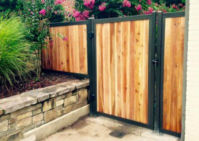 FenceTrac Privacy Fence Gate With Metal Frame