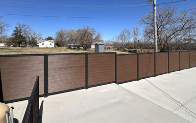 How Much Wind Force Does a 6-Foot Fence Experience?