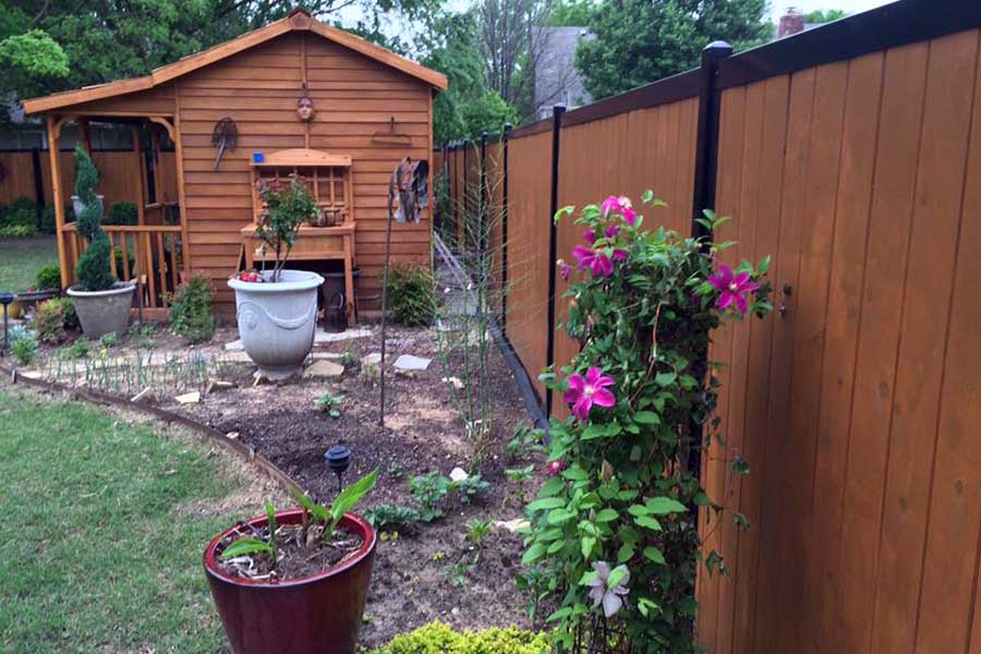 Cute Privacy Fence for Backyard