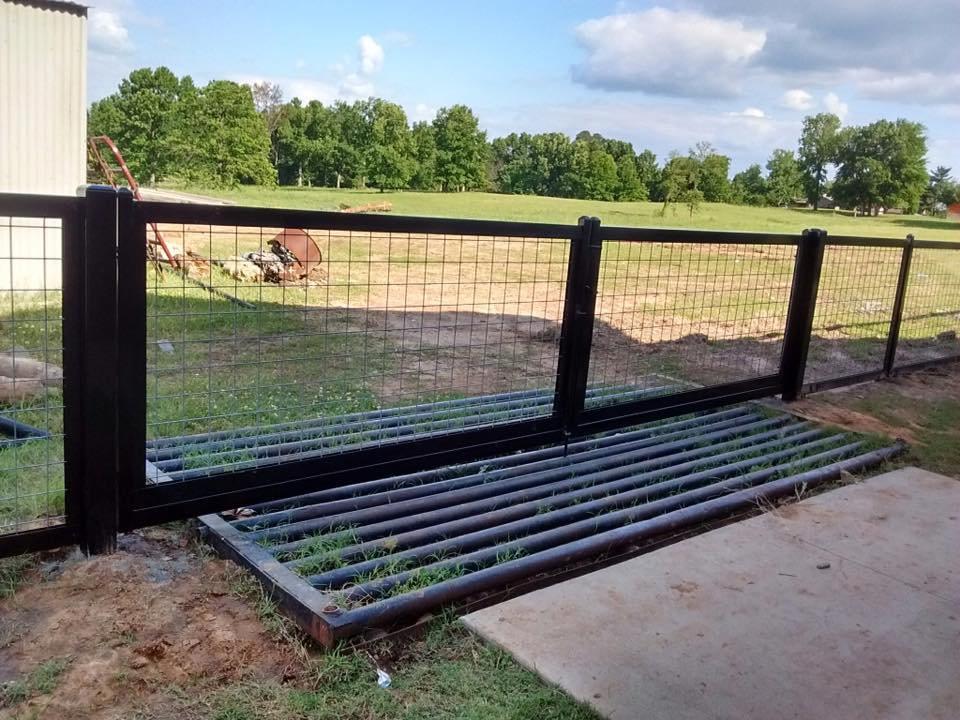 Modern hog wire fence deals