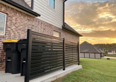 Trash Can Privacy Enclosure