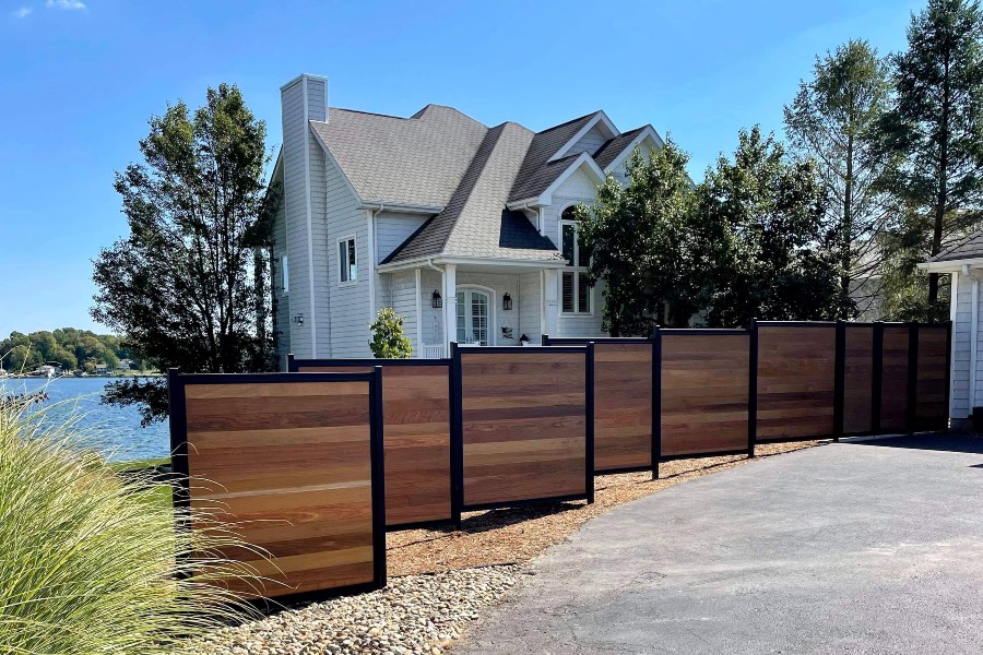 Horizontal Wood Privacy Fence