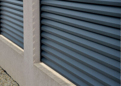 metal louvered slat fence