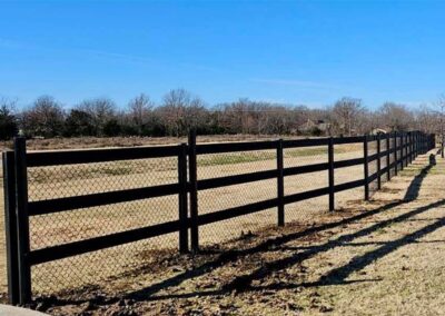 Highplains Ranch Rail Black Cedar Fence Chain Link