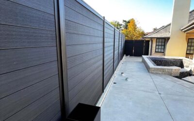 8-Foot Vinyl & Metal Privacy Fence (Panel Kit)