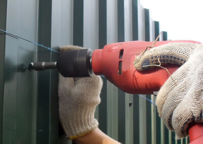 corrugated-metal-installation