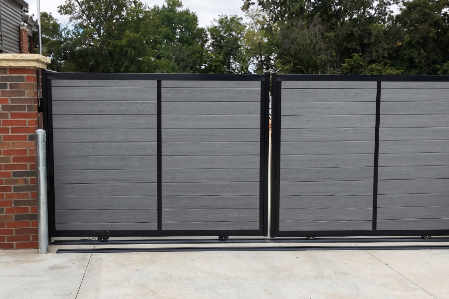 Automatic Horizontal Harbor Gray Fence Brick Post Front Gate