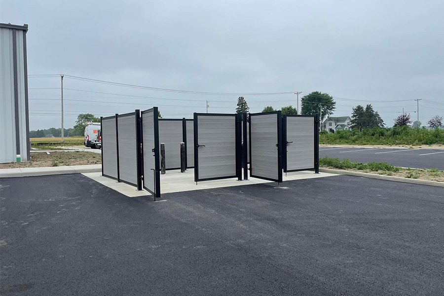 Commercial Enclosure Luxecore Horizontal Harbor Gray Privacy Fence