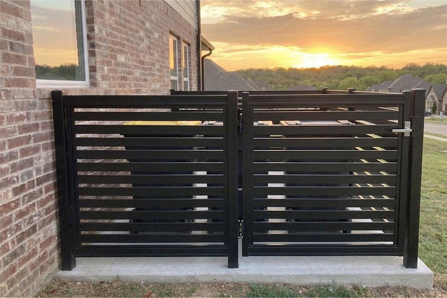 Dumpster Enclosure Black Horizontal Slat 4ft x 6ft Fence Side View