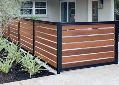 FenceTrac Patio Slat Fence